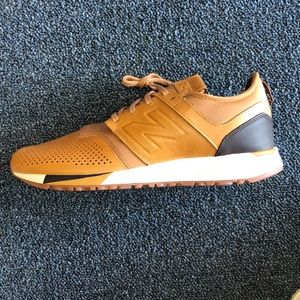 COPY - New Balance 247